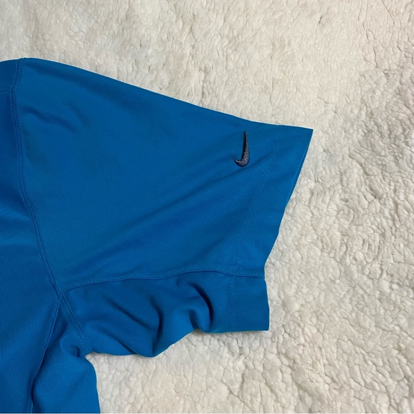 Mens small Blue Nike Golf Shirt. Great condition - Picture 5 of 8